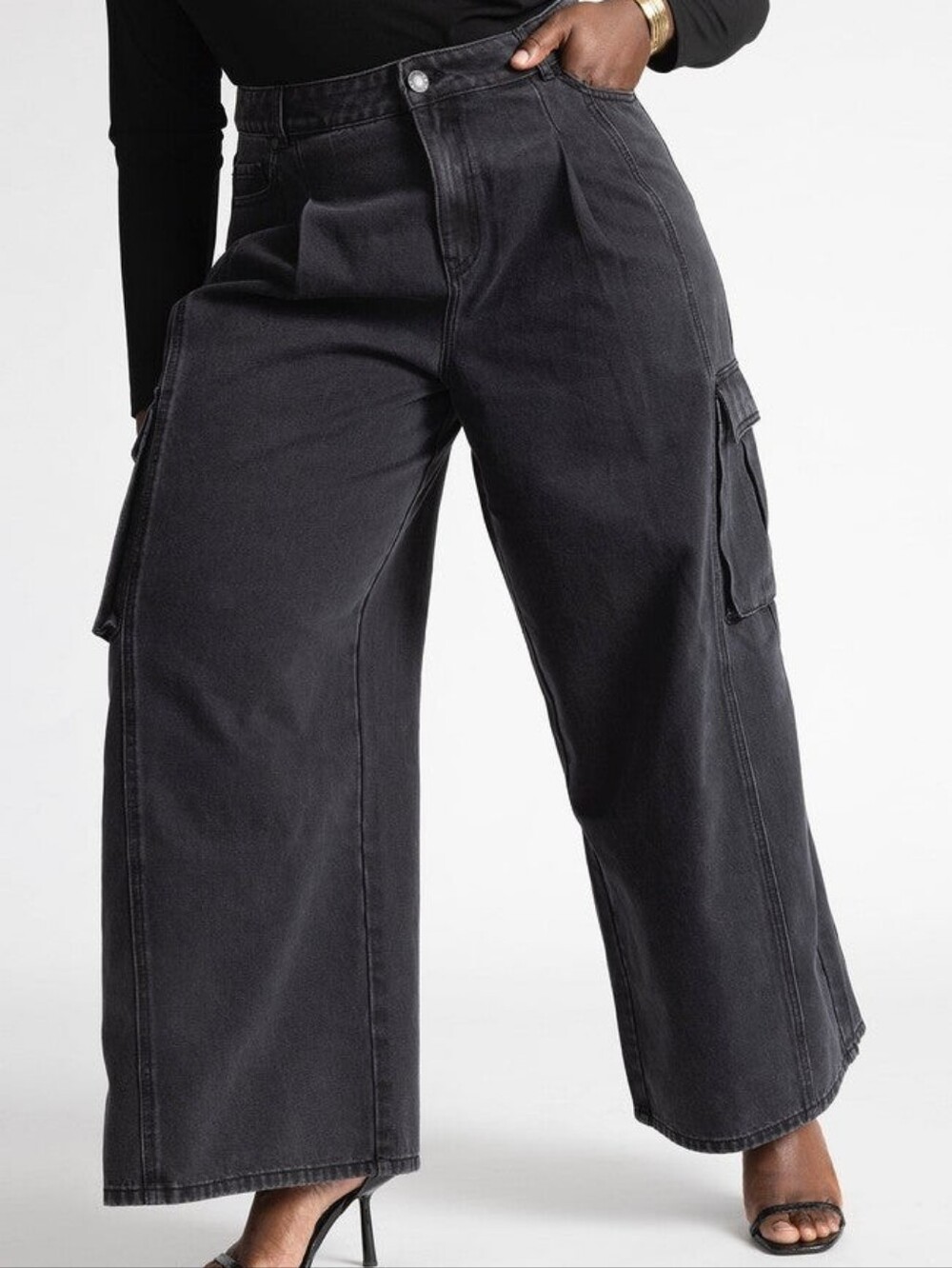 NWT Eloquii Wide Leg Cargo Jeans